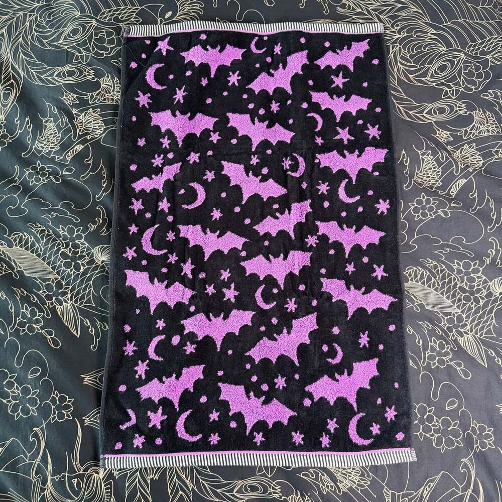 Caro Home Halloween Bat Moon Hand Towel Black Purple NWOT